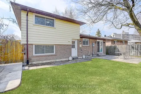 11 Tullamore Road Brampton ON L6W 1J6