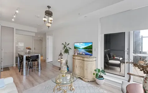 10 Gibbs Road Toronto ON M9B 0E2