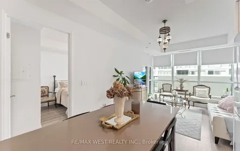 10 Gibbs Road Toronto ON M9B 0E2