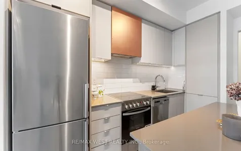 10 Gibbs Road Toronto ON M9B 0E2