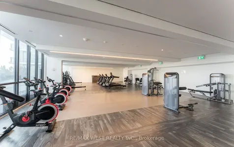 10 Gibbs Road Toronto ON M9B 0E2