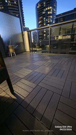 10 Gibbs Road Toronto ON M9B 0E2