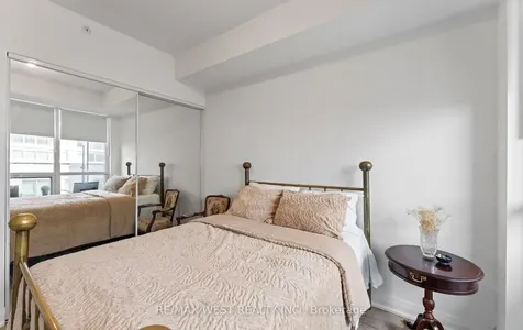 10 Gibbs Road Toronto ON M9B 0E2