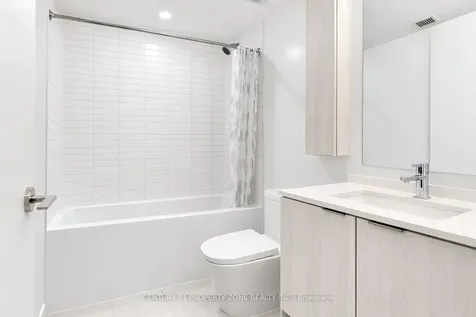 86 Dundas Street E Mississauga ON L5A 1W4