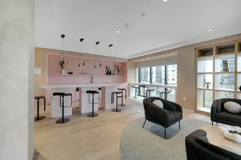 86 Dundas Street E Mississauga ON L5A 1W4