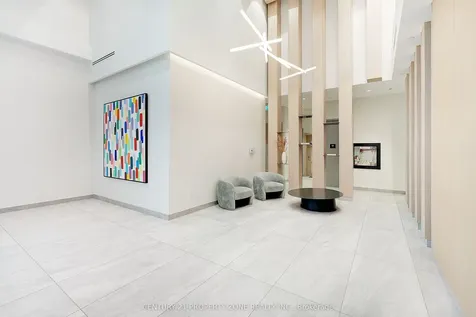 86 Dundas Street E Mississauga ON L5A 1W4