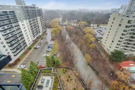 86 Dundas Street E Mississauga ON L5A 1W4