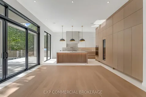 114 Tracina Drive Oakville ON L6L 4B7