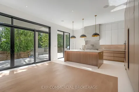 114 Tracina Drive Oakville ON L6L 4B7