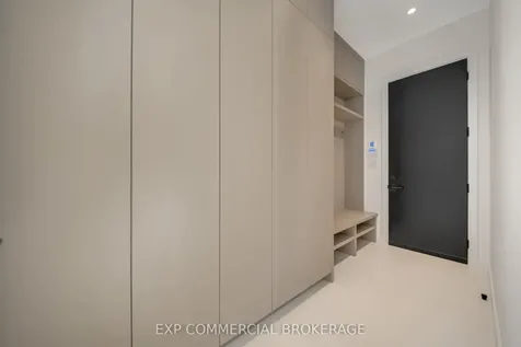 114 Tracina Drive Oakville ON L6L 4B7