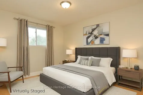 457 Woodview Road Burlington ON L7N 2Z9