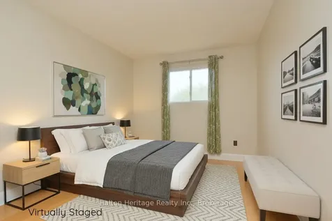 457 Woodview Road Burlington ON L7N 2Z9