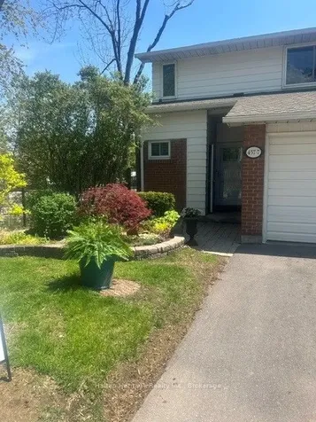 457 Woodview Road Burlington ON L7N 2Z9