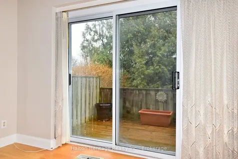 457 Woodview Road Burlington ON L7N 2Z9
