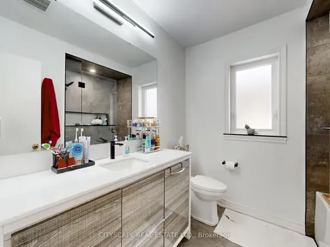 87 Savona Drive Toronto ON M8W 4V2