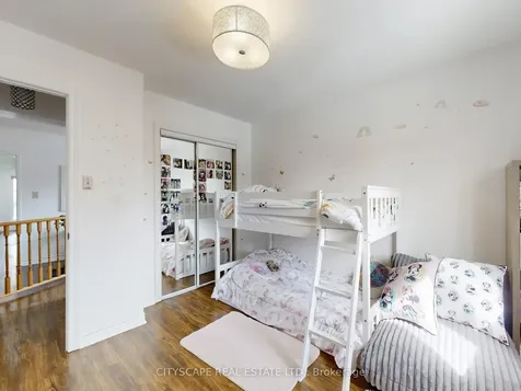 87 Savona Drive Toronto ON M8W 4V2