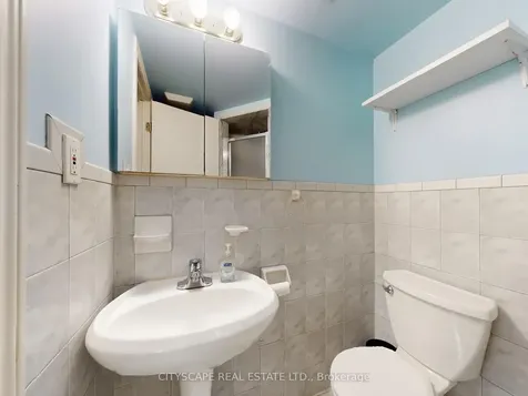 87 Savona Drive Toronto ON M8W 4V2