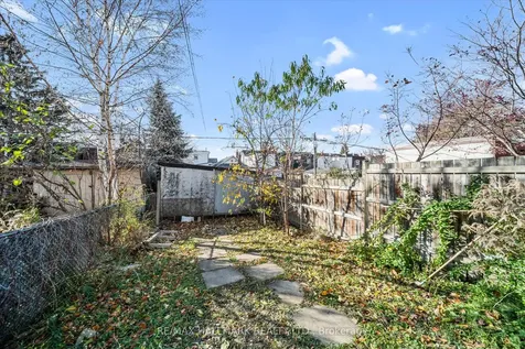 160 Silverthorn Avenue Toronto ON M6N 3K3
