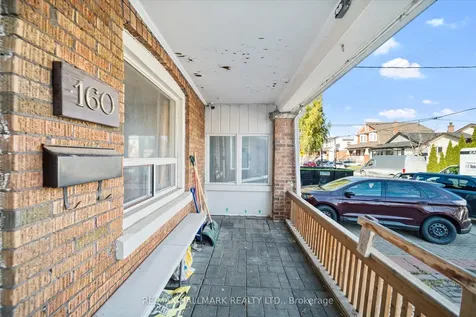 160 Silverthorn Avenue Toronto ON M6N 3K3
