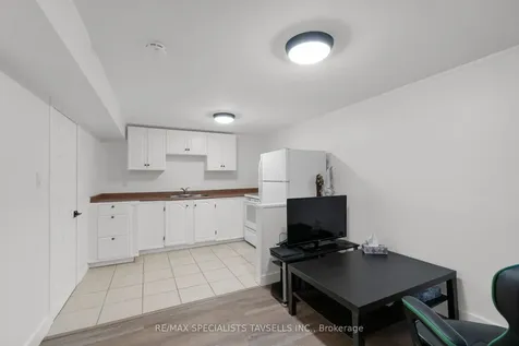 186 Ridge Road Caledon ON L7E 4V7