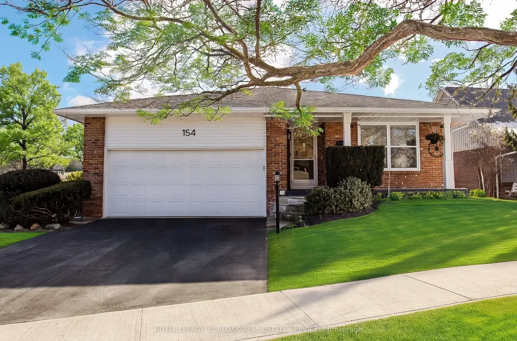 154 Hendrie Avenue Burlington ON L7T 4C2