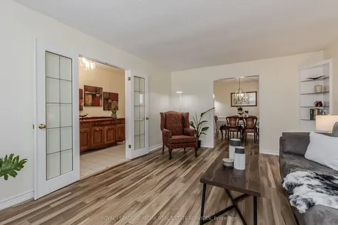 154 Hendrie Avenue Burlington ON L7T 4C2