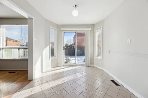 37 Candy Crescent Brampton ON L6X 3Z7