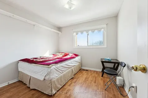 37 Candy Crescent Brampton ON L6X 3Z7