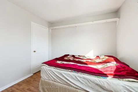 37 Candy Crescent Brampton ON L6X 3Z7