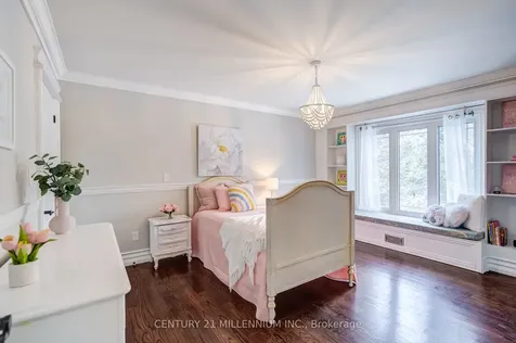 566 River Road Caledon ON L7K 0E5