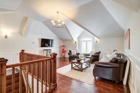 566 River Road Caledon ON L7K 0E5