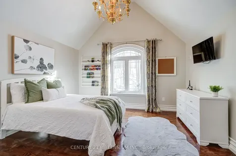 566 River Road Caledon ON L7K 0E5