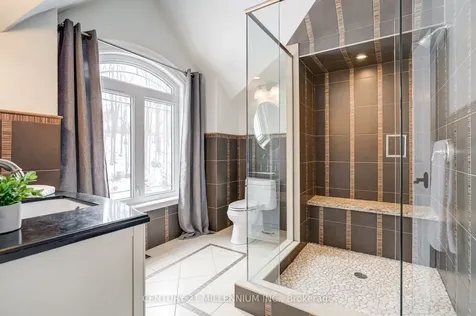 566 River Road Caledon ON L7K 0E5