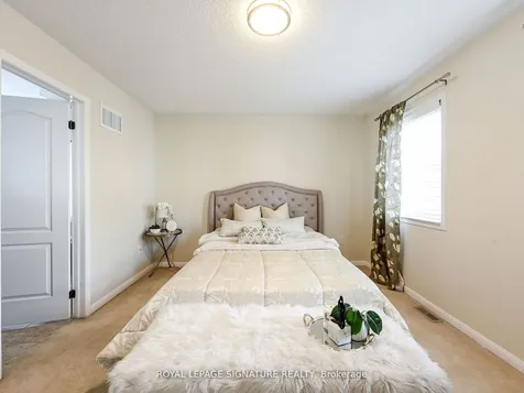 3207 Munson Crescent Burlington ON L7M 0C2