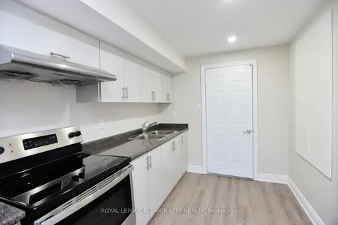 20 Brent Stephens Way Brampton ON L7A 5B6