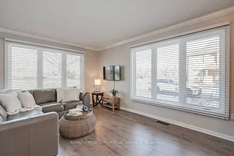 2234 Shadetree Avenue Burlington ON L7L 6L4