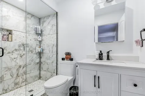 3354 Mikalda Road Burlington ON L7M 0K9