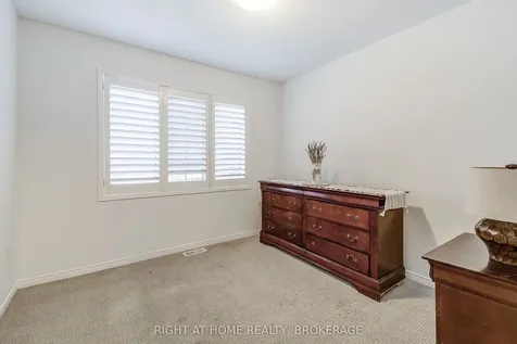 3354 Mikalda Road Burlington ON L7M 0K9