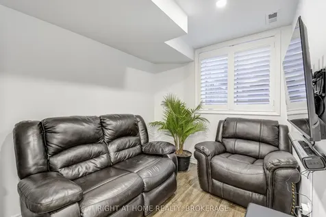 3354 Mikalda Road Burlington ON L7M 0K9