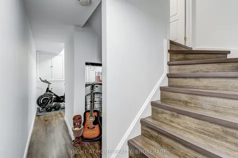 3354 Mikalda Road Burlington ON L7M 0K9