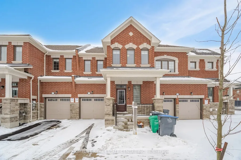 4 Keppel Circle Brampton ON L7A 5K4