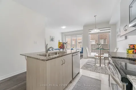 4 Keppel Circle Brampton ON L7A 5K4