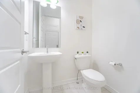 4 Keppel Circle Brampton ON L7A 5K4