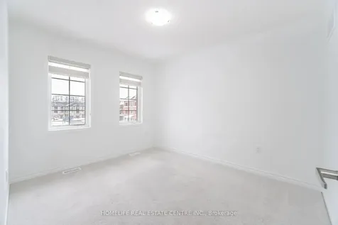 4 Keppel Circle Brampton ON L7A 5K4