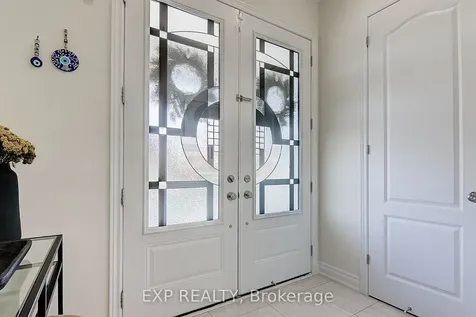 21 Ash Hill Avenue Caledon ON L7C 4E8