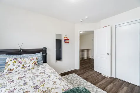 186 Golden Springs Drive Brampton ON L7A 4N9