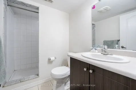 186 Golden Springs Drive Brampton ON L7A 4N9