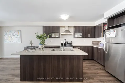 186 Golden Springs Drive Brampton ON L7A 4N9