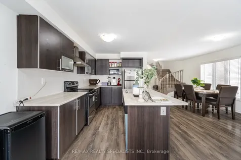 186 Golden Springs Drive Brampton ON L7A 4N9