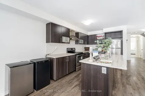 186 Golden Springs Drive Brampton ON L7A 4N9